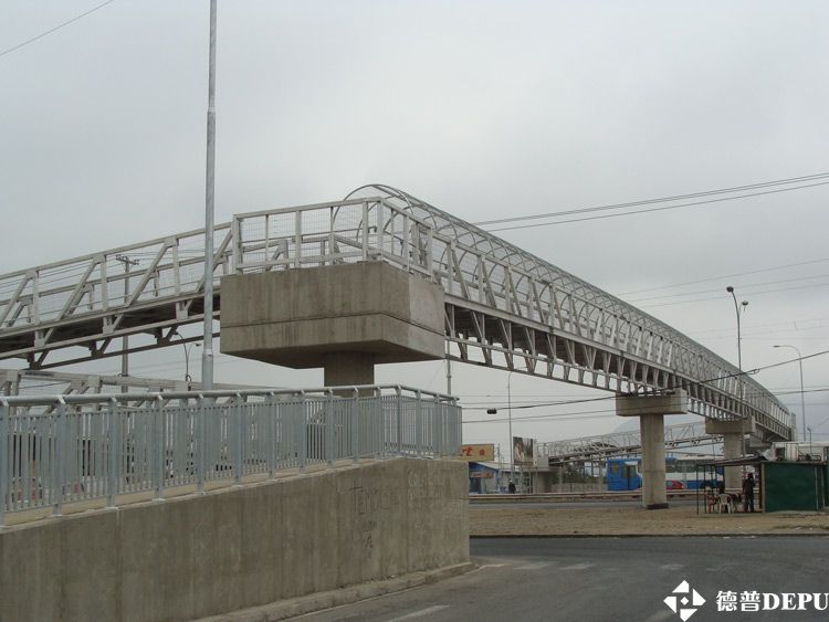 鋁合金人行天橋